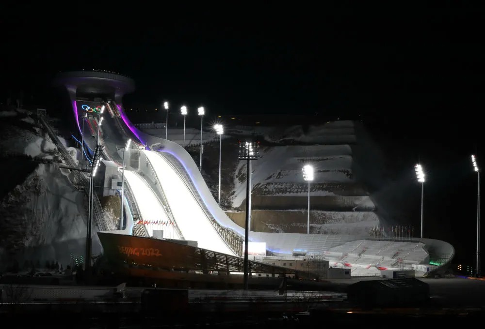 衛(wèi)星見證，這里如何變身“冬奧小城”