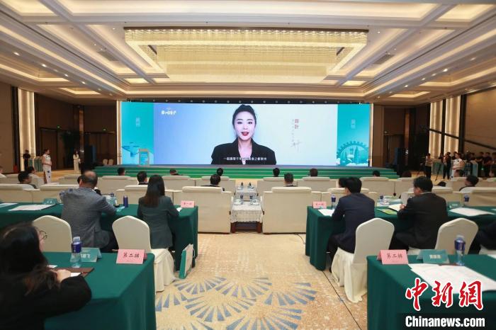 高葉、白鹿為家鄉(xiāng)代言常州10億元補(bǔ)貼豪推文商旅融合發(fā)展