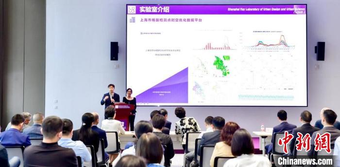 高校、政府與醫(yī)院攜手培養(yǎng)城市科學(xué)、數(shù)字化領(lǐng)域復(fù)合型人才