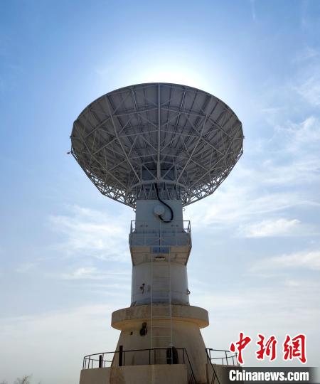 中國電科研制的測控系統(tǒng)?！≈袊娍?供圖