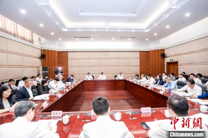 浙江召開統(tǒng)一戰(zhàn)線“凝心鑄魂強根基、團結奮進新征程”主題教育動員會