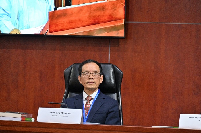 浙江師范大學非洲研究院院長劉鴻武作會議總結。浙江師范大學非洲研究院供圖