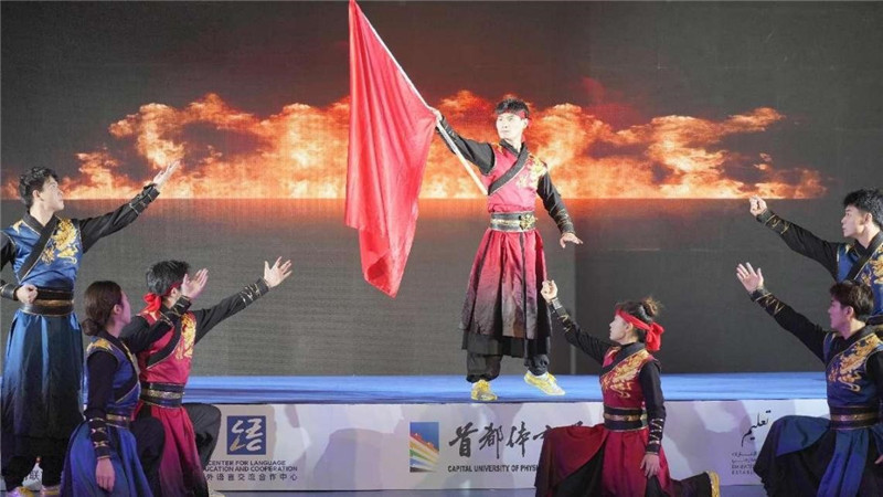 圖為“華夏風(fēng) 功夫情”演出場(chǎng)景，中國(guó)駐阿聯(lián)酋大使館供圖