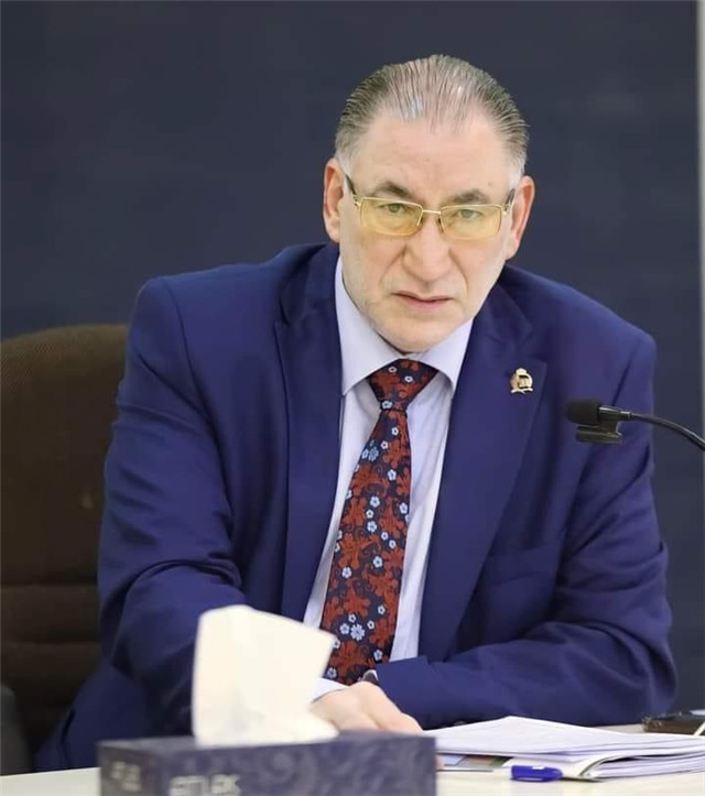 圖為約旦侯賽因·本·塔拉勒大學(xué)教授哈?！み_(dá)賈。受訪者供圖