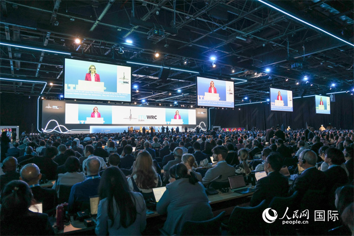 2023年世界無(wú)線電通信大會(huì)開(kāi)幕式現(xiàn)場(chǎng)。人民網(wǎng)記者 任皓宇攝