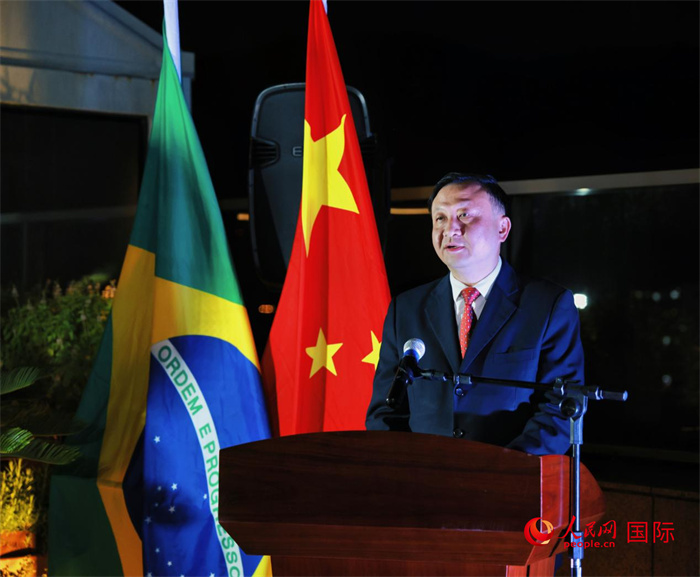 上海市副市長華源發(fā)表致辭。人民網(wǎng)記者宋亦然攝