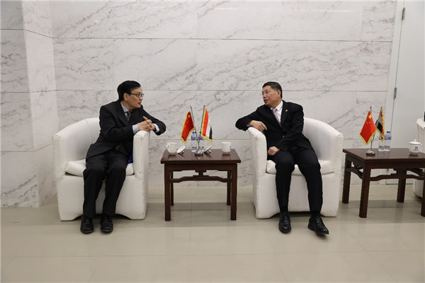 李永明同埃及趙劉慶公參會談交流。主辦方供圖