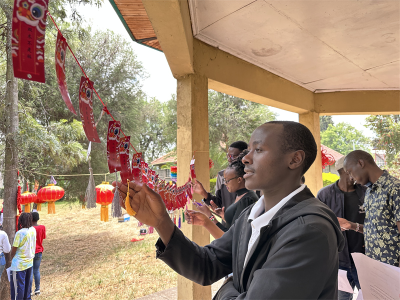 活動現(xiàn)場?？夏醽啺８耦D大學孔子學院供圖