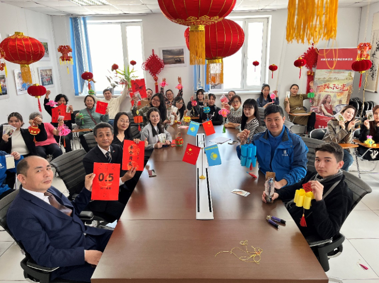 活動現(xiàn)場?？鬃訉W(xué)院供圖