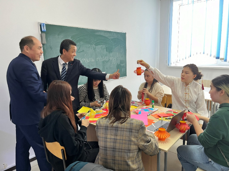 活動現(xiàn)場?？鬃訉W(xué)院供圖