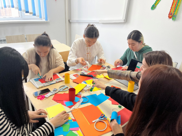 活動現(xiàn)場?？鬃訉W(xué)院供圖