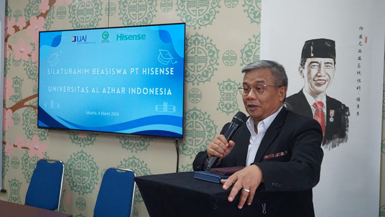 阿拉扎大學校長亞塞普致辭。阿拉扎大學孔子學院供圖