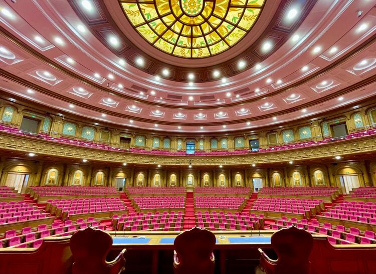 第1視點(diǎn)丨這兩座大樓，見證著中塔友誼