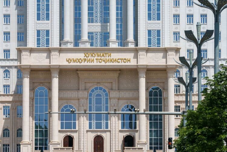 第1視點(diǎn)丨這兩座大樓，見證著中塔友誼