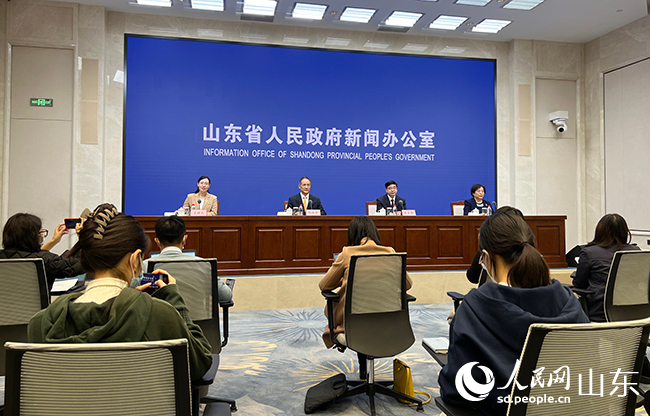 新聞發(fā)布會(huì)現(xiàn)場(chǎng)。人民網(wǎng)劉祺攝