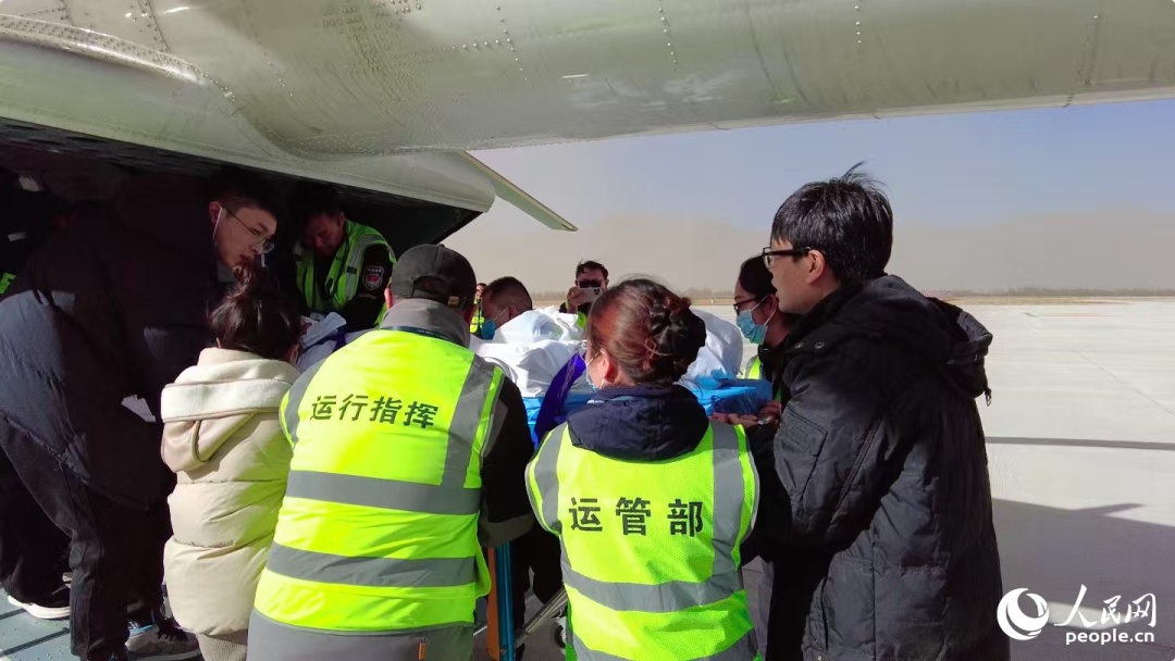 震中日記｜“謝謝，曼巴啦！”