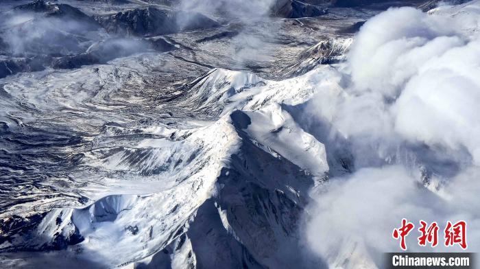 全國政協(xié)委員：三江源、祁連山生態(tài)保護不能“歇一歇”，應(yīng)建長效機制