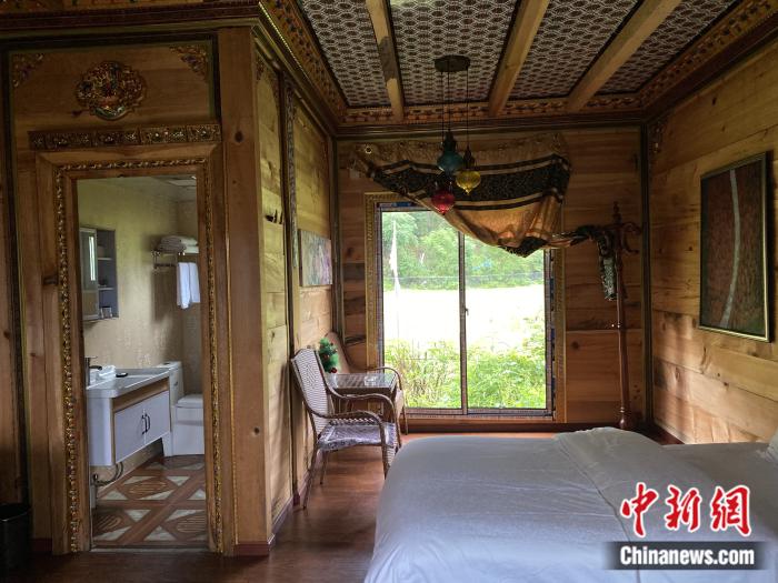 民宿內(nèi)部。彭寧鈴 攝