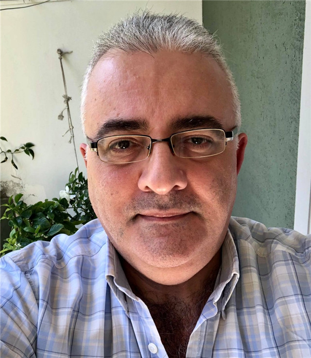 阿亞斯自拍照。受訪者供圖