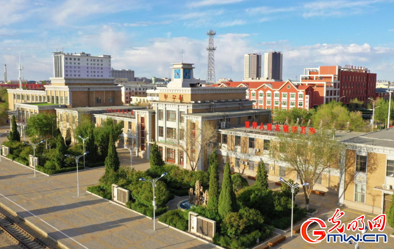 發(fā)現(xiàn)最美鐵路｜鐵龍奔騰！抒寫中歐班列草原絲路新篇章