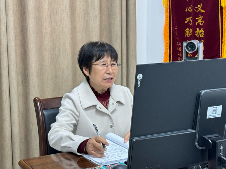 改革沃土綻放法治之花——“全國網(wǎng)絡普法行安徽站”活動采訪團走進小崗村