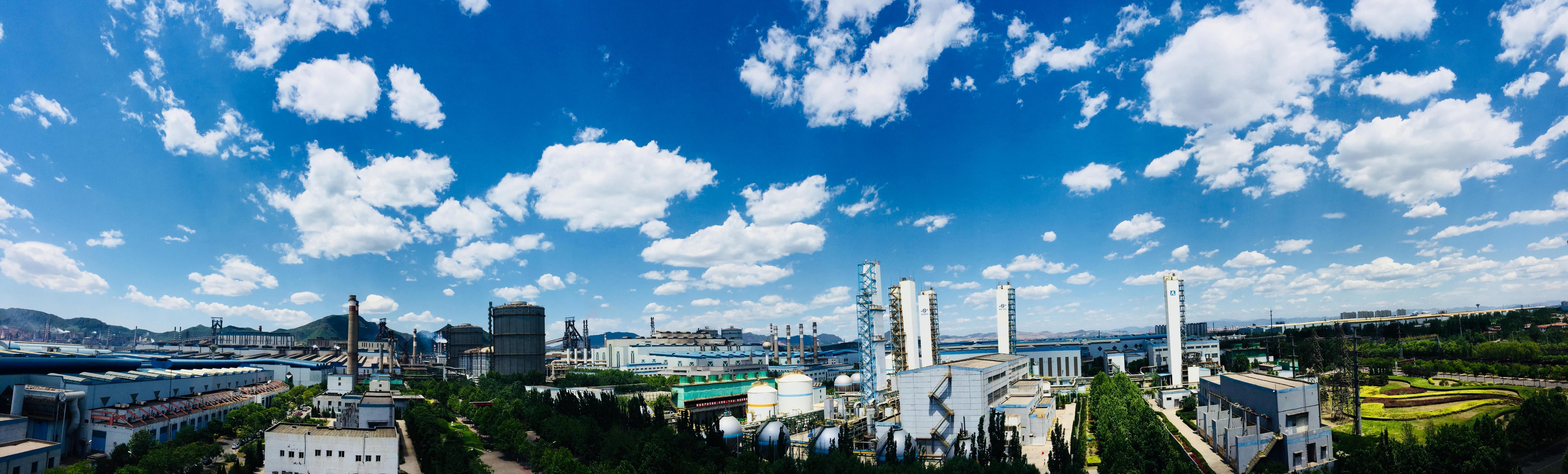 首鋼股份公司遷安鋼鐵公司。尹小龍攝