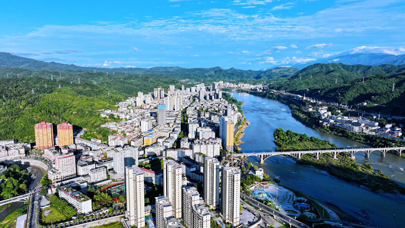 石泉縣入選全國美麗鄉(xiāng)村先行區(qū)。石泉縣委宣傳部供圖