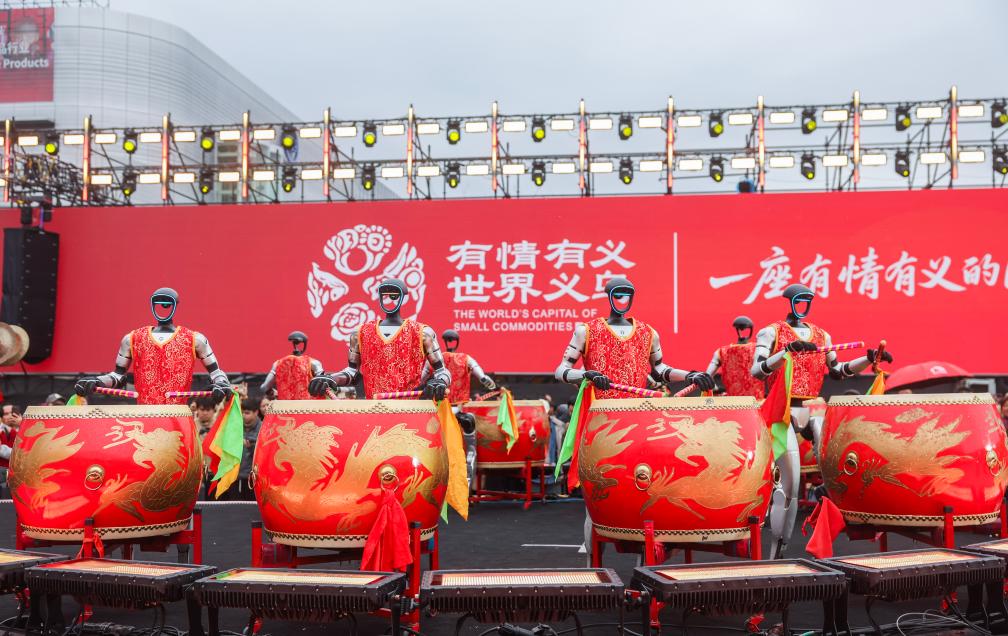 2026年2月28日，義烏全球數(shù)貿(mào)中心舉行新春開市儀式。
