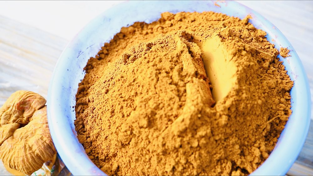 靈芝孢子粉。