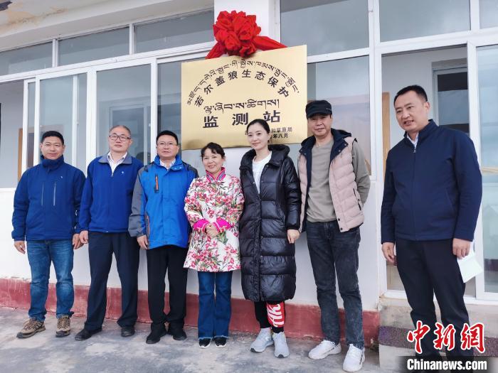 揭牌儀式現(xiàn)場?！垪?攝