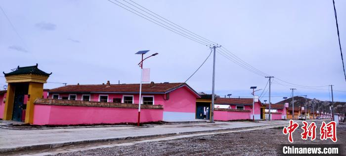 青?，敹嗳嫱瓿傻卣鹗転?zāi)群眾農(nóng)房維修加固工作