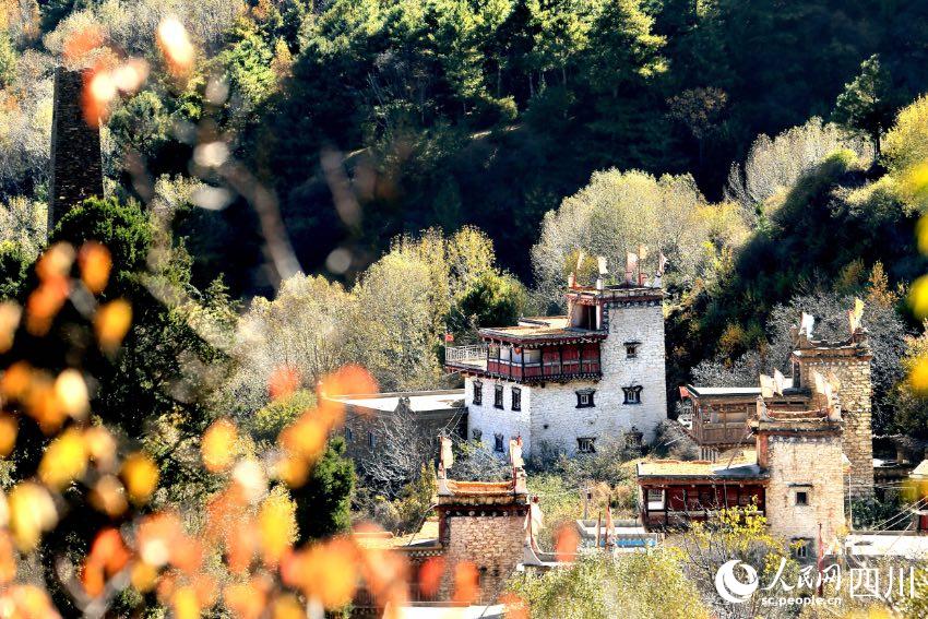 丹巴美景。李永安攝