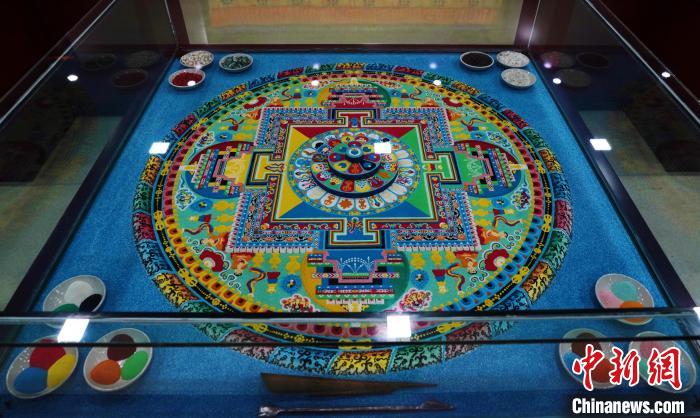 圖為藏醫(yī)藥佛壇城。　馬銘言 攝