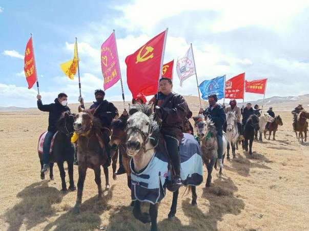 青?，斍撸厚R背宣講隊(duì)助推“1號”文件入腦走心