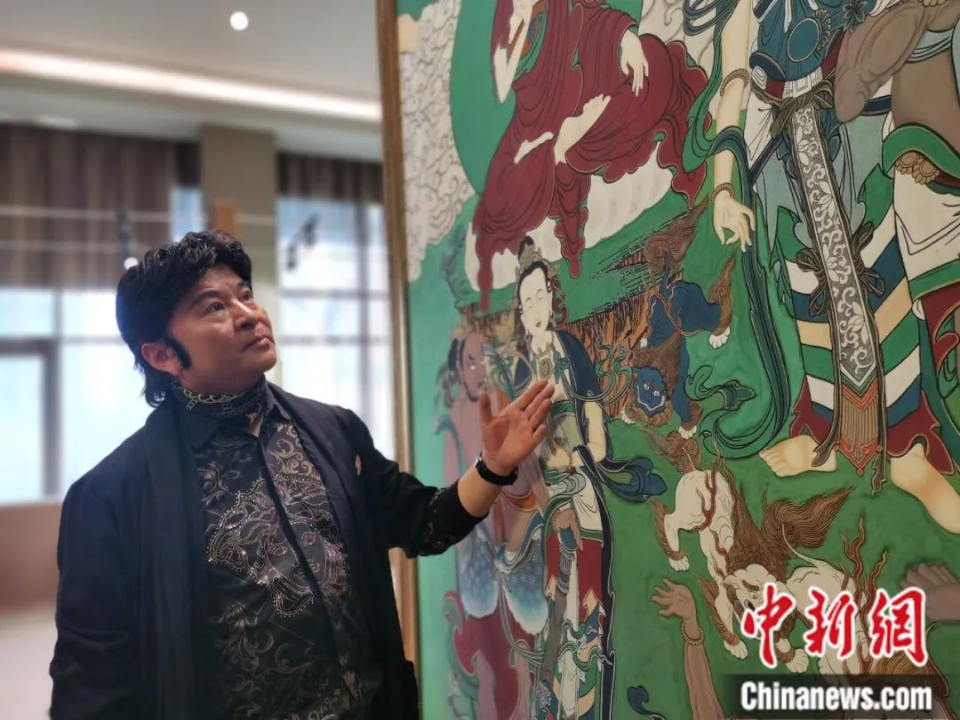 國家一級(jí)美術(shù)師劉觖。張?zhí)砀?攝