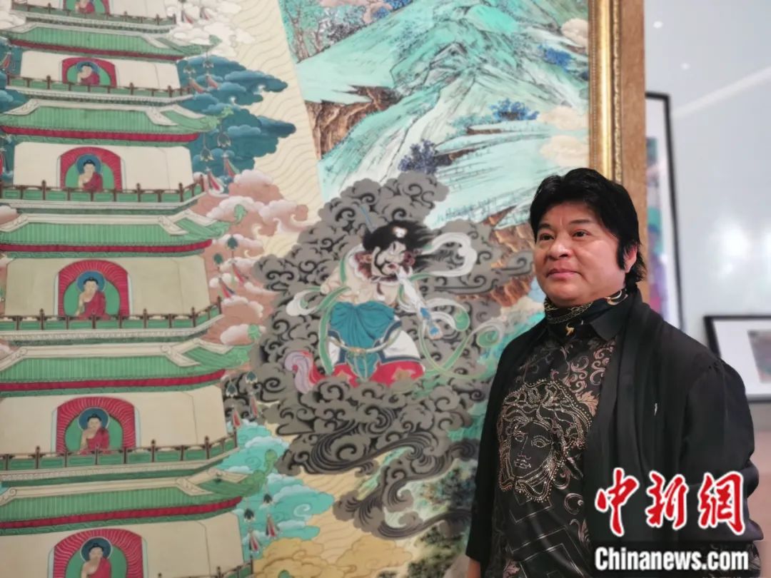 國家一級(jí)美術(shù)師劉觖。張?zhí)砀?攝