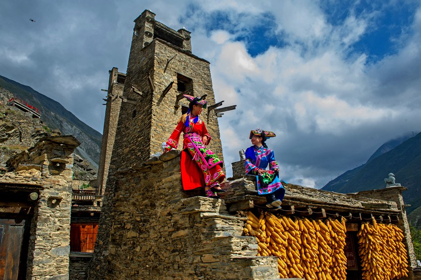 四川省阿壩州理縣桃坪村。四川省文旅廳供圖