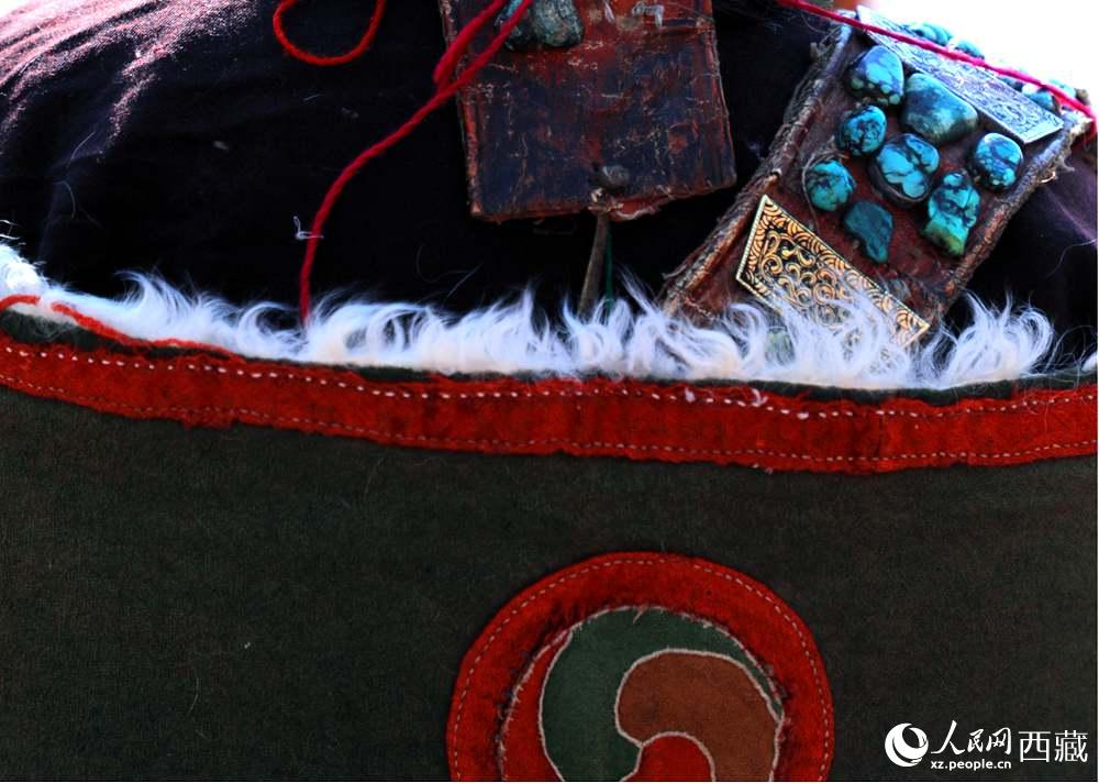 “飛天服飾”細(xì)節(jié)展示。 人民網(wǎng) 李海霞攝