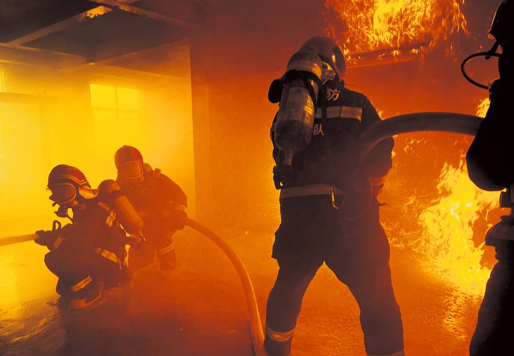 真煙真火，實(shí)戰(zhàn)演練。