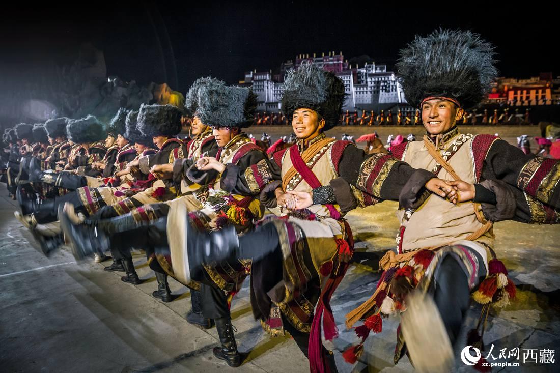 試演現(xiàn)場。