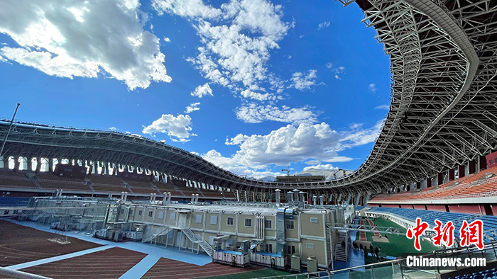 圖為8月15日，位于拉薩市柳梧新區(qū)拉薩市群眾文化體育中心內的方艙醫(yī)院。 <a target='_blank' href='/'><p  align=