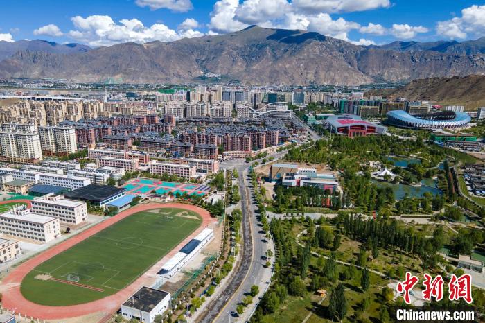 圖為西藏拉薩柳梧新區(qū)?！〗w波 攝