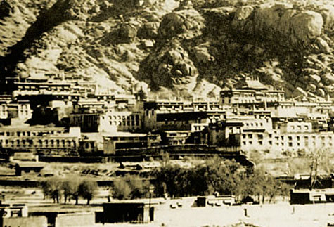 20世紀(jì)50年代以前的色拉寺全景